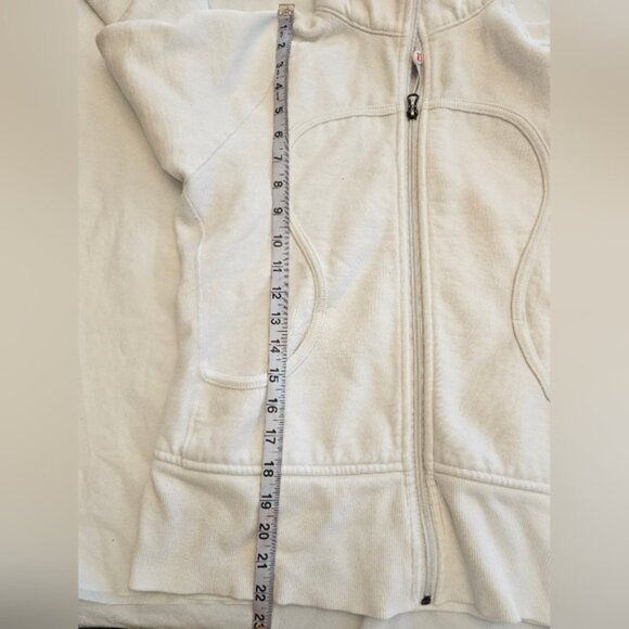 Lululemon Women's Scuba Hoodie Jacket. White. Measurements in pictures - Picture 8 of 11